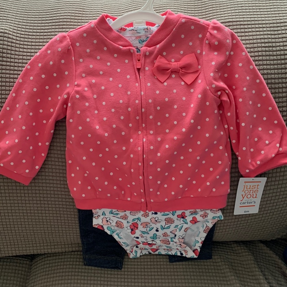 Carters 3-piece Girls Outfit Size 6M